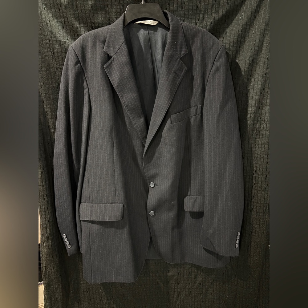 Christian Brooks at McCall's Men's Gray Pinstripe Wool Suit Jacket Blazer